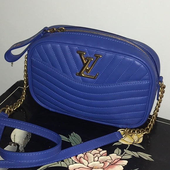 Louis Vuitton New Wave Camera Bag Xmas Sale FIRM - Picture 8 of 10